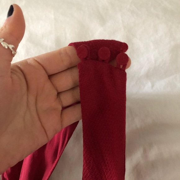 Red Romper purchased in Paris - Picture 5 of 7